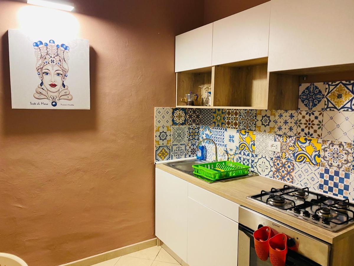 Angelo Apartments & Rooms Trapani Bagian luar foto