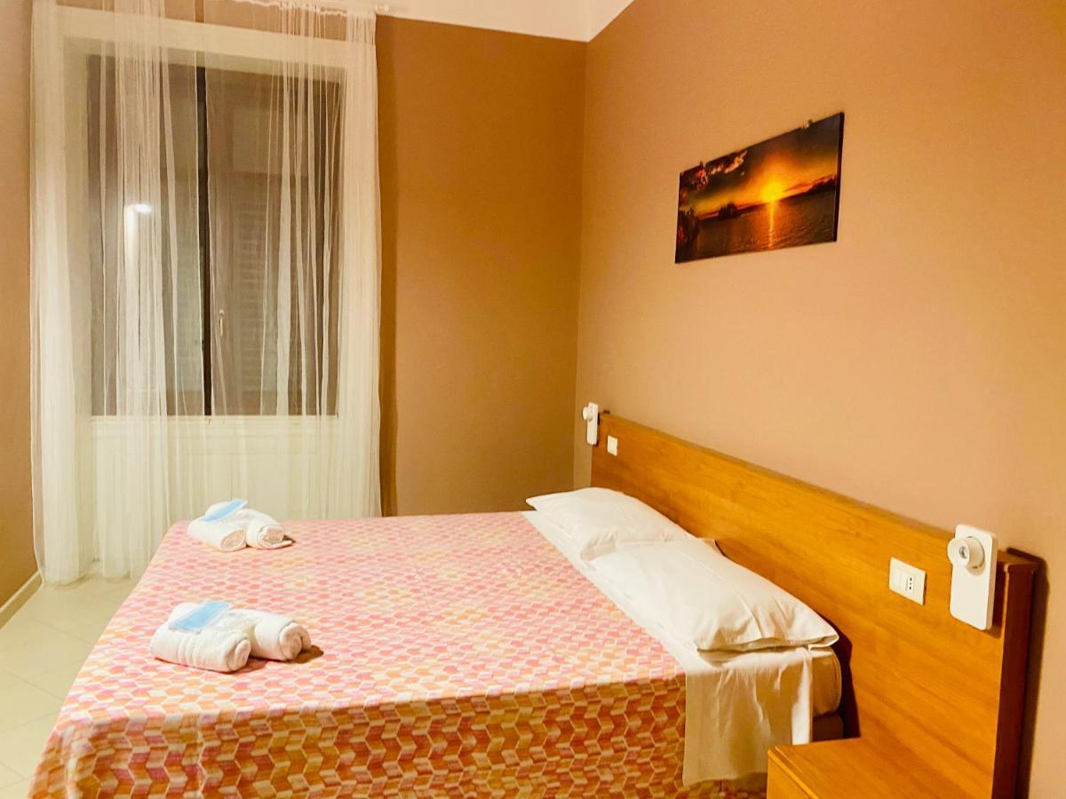 Angelo Apartments & Rooms Trapani Bagian luar foto