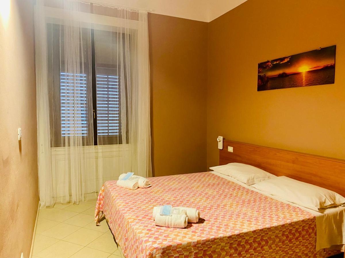 Angelo Apartments & Rooms Trapani Bagian luar foto