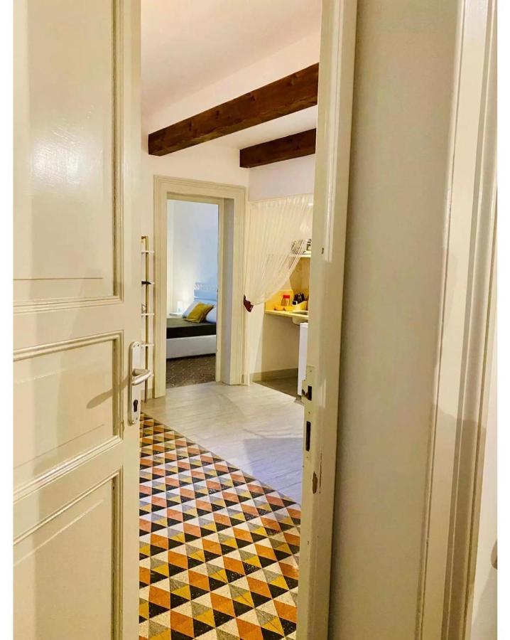 Angelo Apartments & Rooms Trapani Bagian luar foto